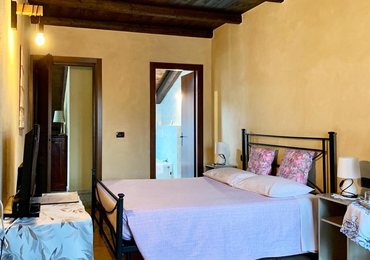 Bed and Breakfast Cascina Foresto Cossato Exterior foto