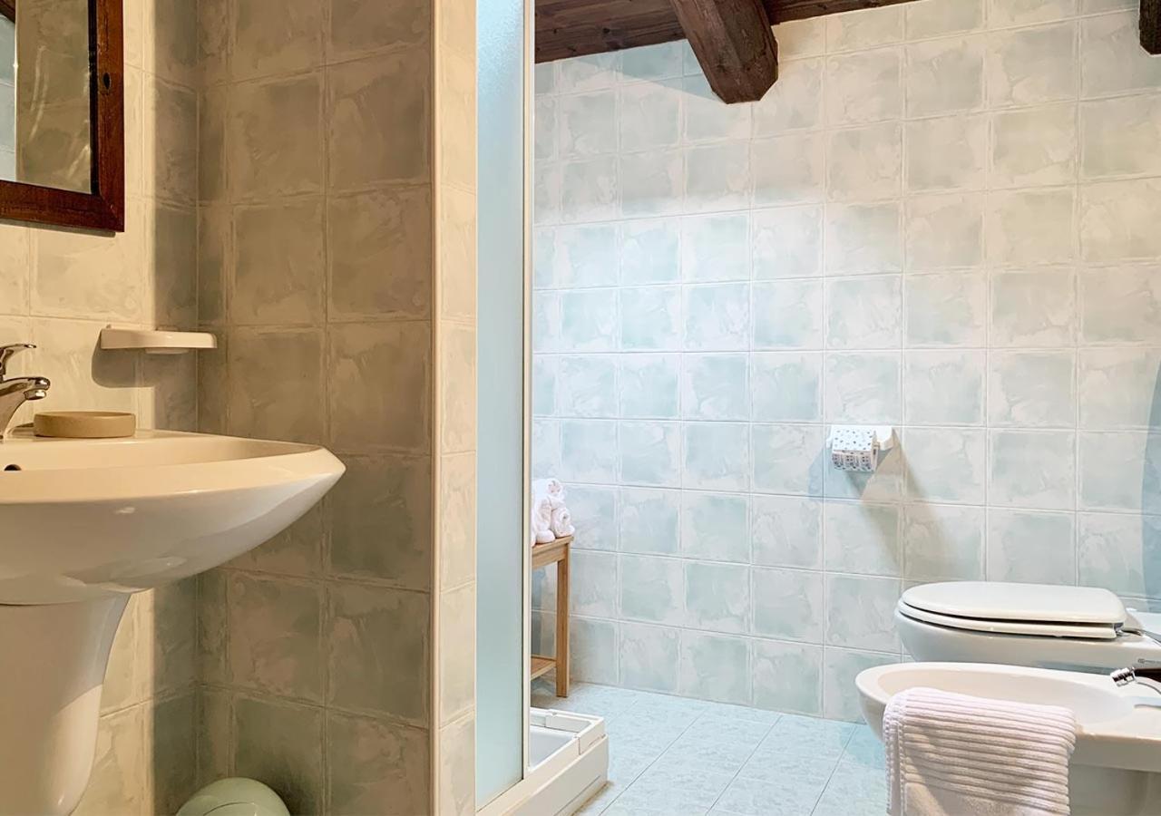 Bed and Breakfast Cascina Foresto Cossato Exterior foto